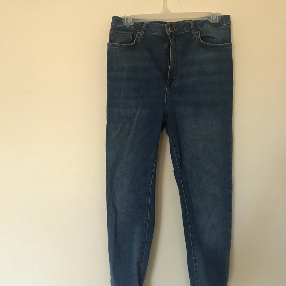 Forever 21 high wasted jeans